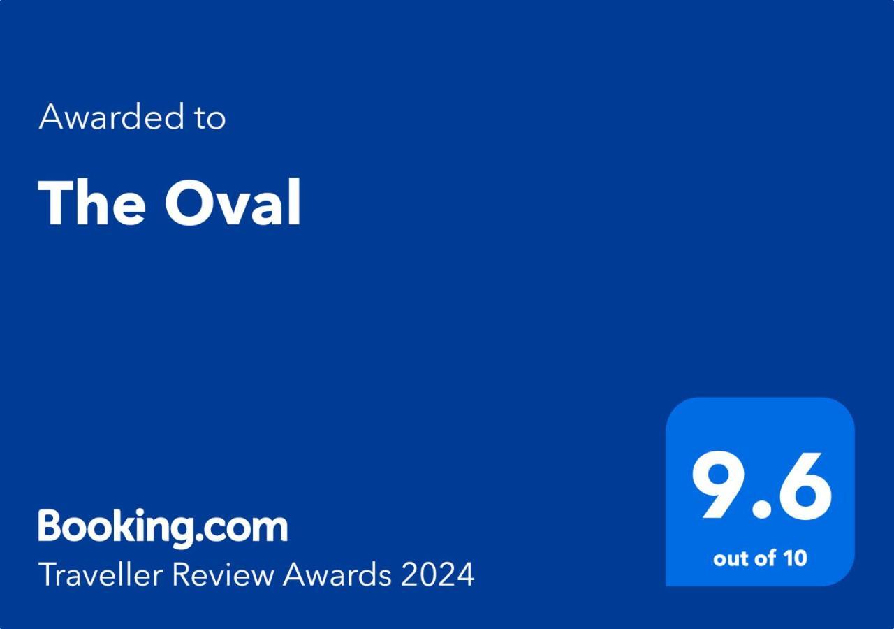 邓斯特The Oval别墅 外观 照片